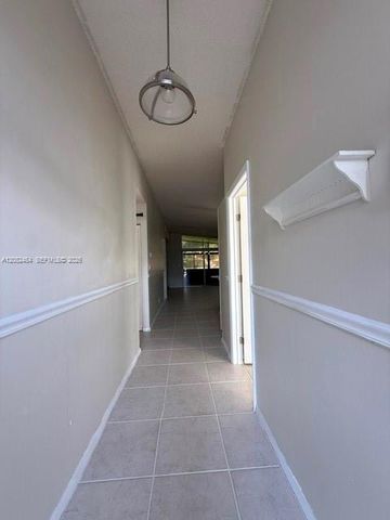 22583 Vistawood Way, Boca Raton, FL 33428