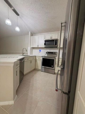 22583 Vistawood Way, Boca Raton, FL 33428
