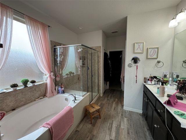 505 Ashbury Drive, Midlothian, TX 76065
