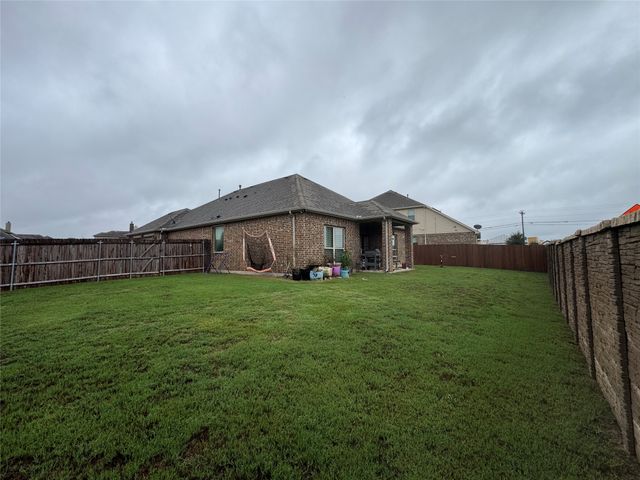 505 Ashbury Drive, Midlothian, TX 76065