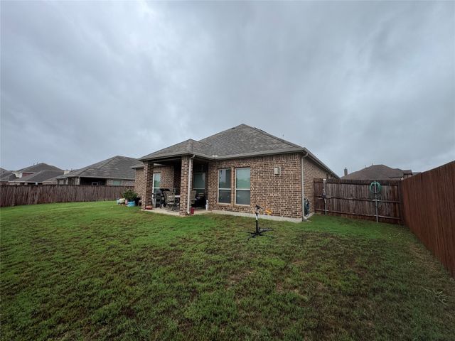 505 Ashbury Drive, Midlothian, TX 76065