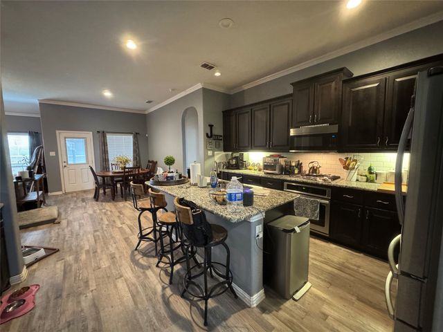 505 Ashbury Drive, Midlothian, TX 76065