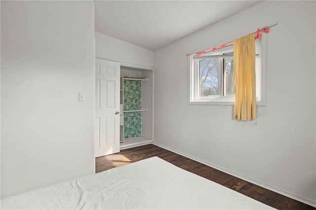 2407 NE 57th Terrace, Gladstone, MO 64118