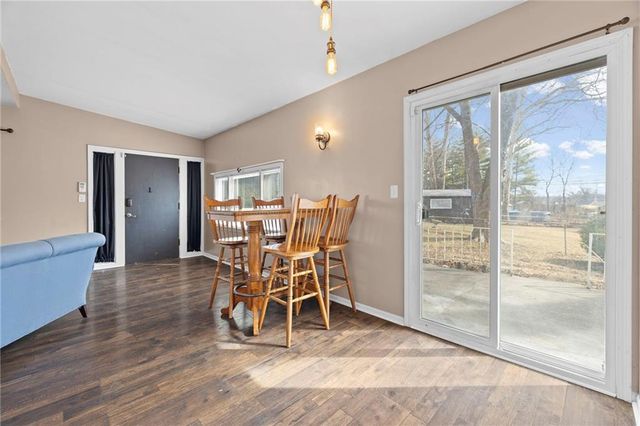 2407 NE 57th Terrace, Gladstone, MO 64118