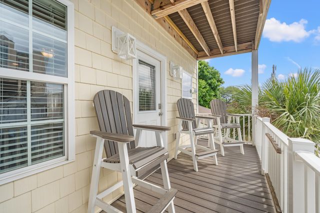 3806 Dunes St., North Myrtle Beach, SC 29582
