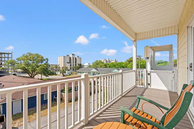 3806 Dunes St., North Myrtle Beach, SC 29582