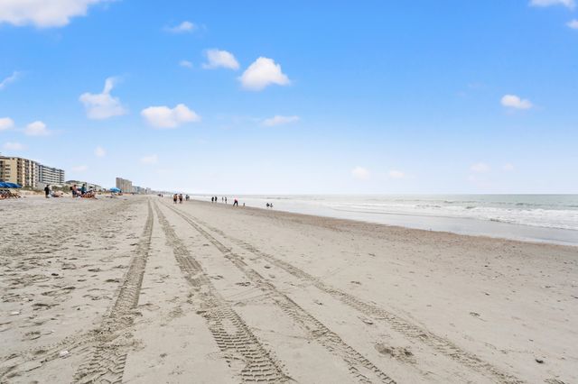 3806 Dunes St., North Myrtle Beach, SC 29582