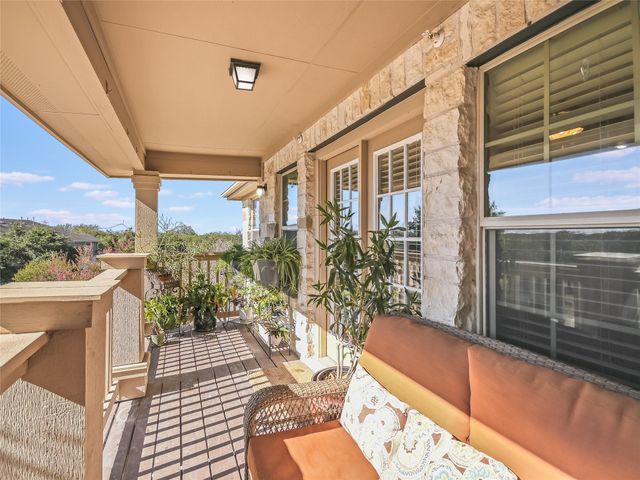 9201 Brodie LN 101, Austin, TX 78748