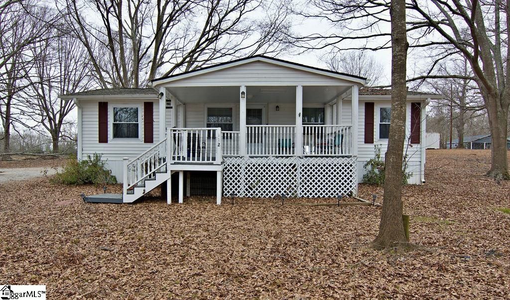 112 Berry Glen Road, Pelzer, SC 29669