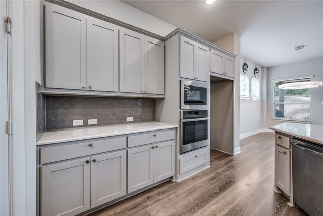 2615 High Bluff Drive, Mansfield, TX 76063