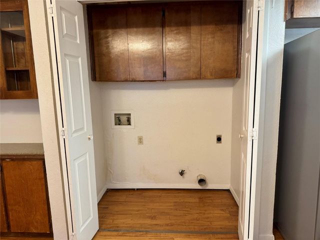 907 MIlford WAY B, Austin, TX 78745
