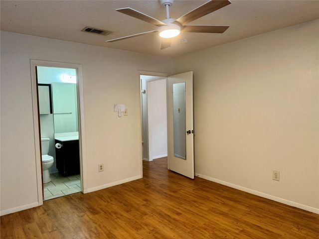 907 MIlford WAY B, Austin, TX 78745