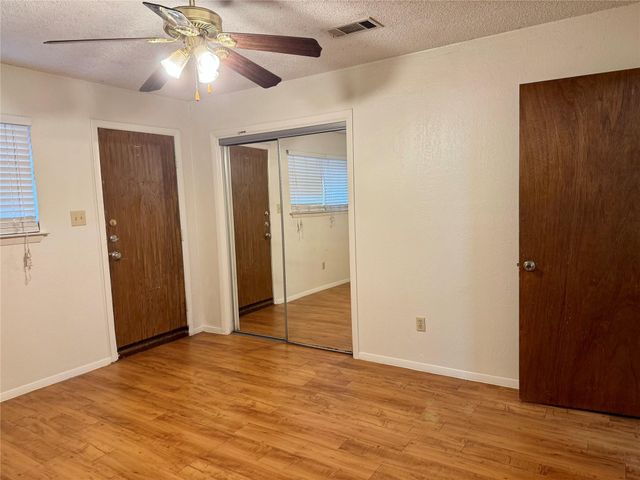 907 MIlford WAY B, Austin, TX 78745