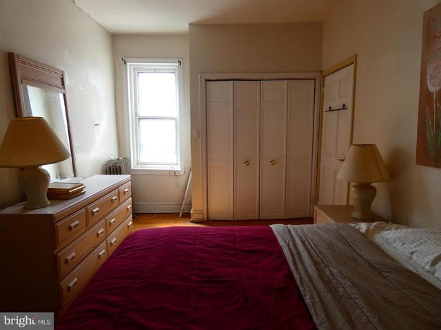 4238 PINE ST, Philadelphia, PA 19104