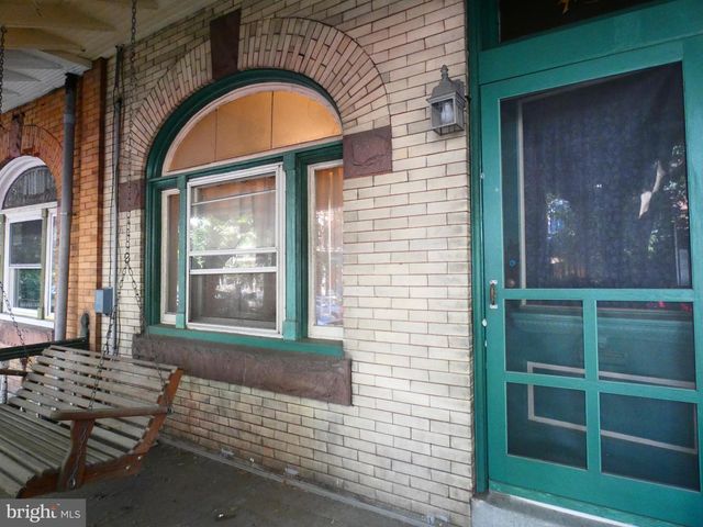 4238 PINE ST, Philadelphia, PA 19104