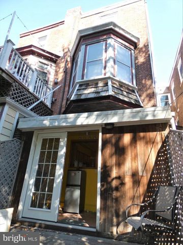4238 PINE ST, Philadelphia, PA 19104