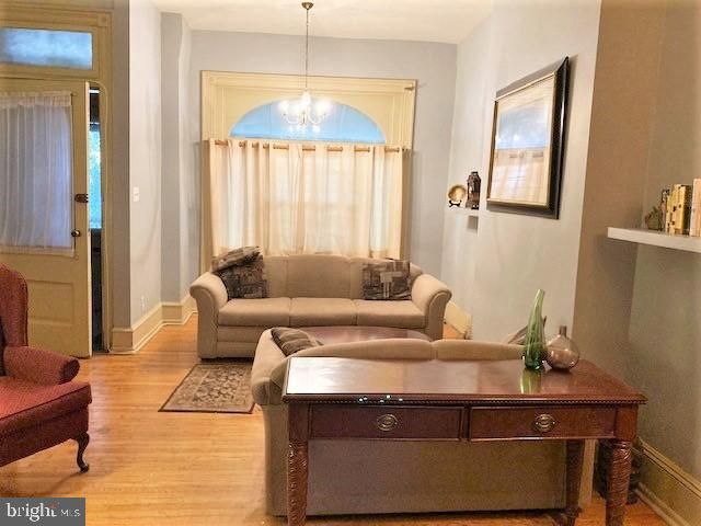 4238 PINE ST, Philadelphia, PA 19104