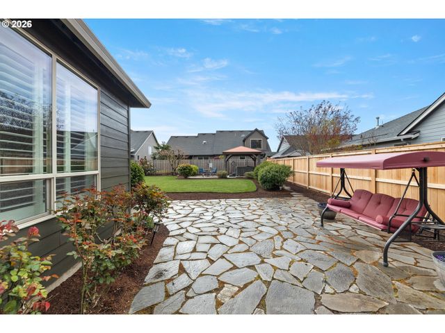 1481 N FIR St, Canby, OR 97013