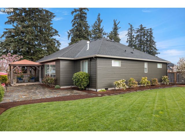 1481 N FIR St, Canby, OR 97013