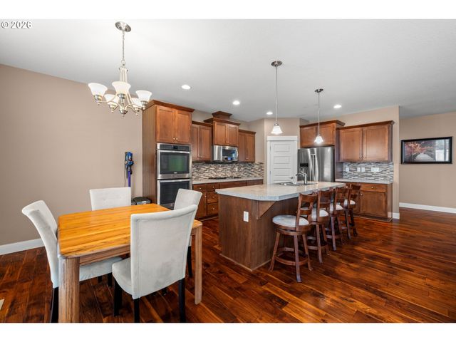 1481 N FIR St, Canby, OR 97013