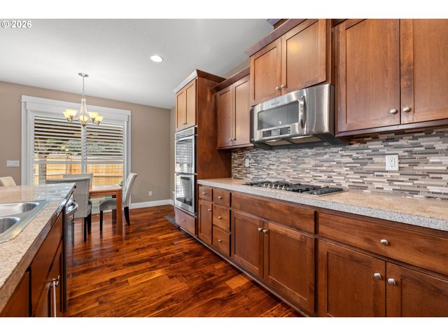 1481 N FIR St, Canby, OR 97013