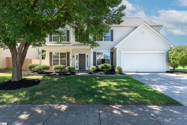 17 Jordan Crest Court, Simpsonville, SC 29681