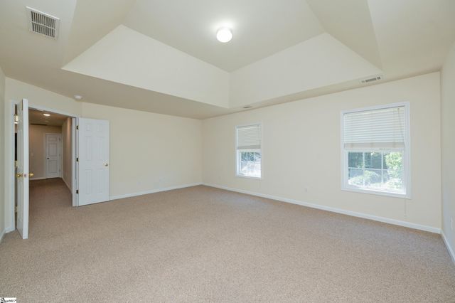 17 Jordan Crest Court, Simpsonville, SC 29681