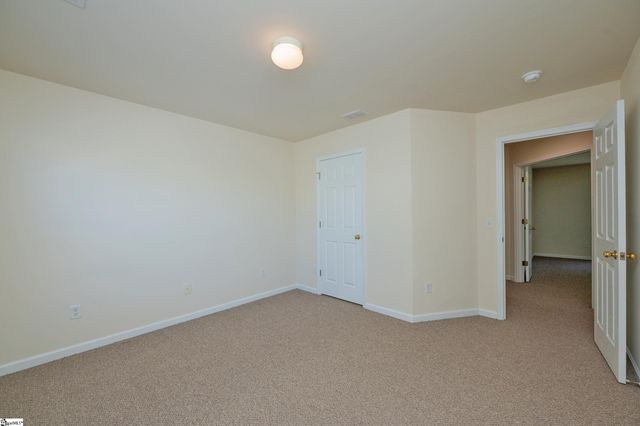 17 Jordan Crest Court, Simpsonville, SC 29681
