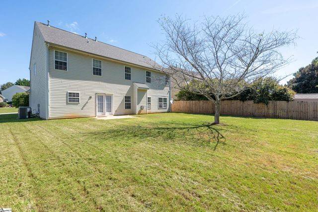 17 Jordan Crest Court, Simpsonville, SC 29681