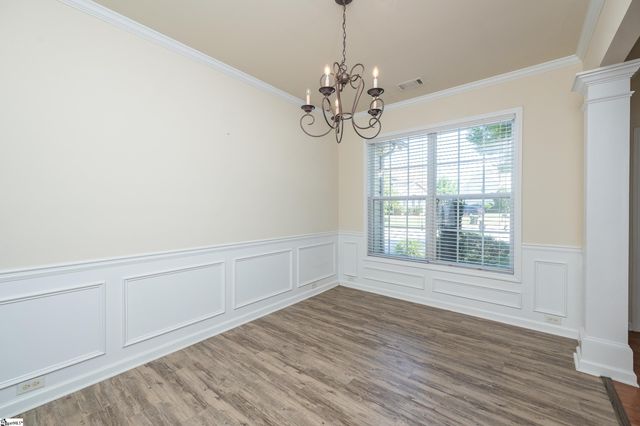 17 Jordan Crest Court, Simpsonville, SC 29681