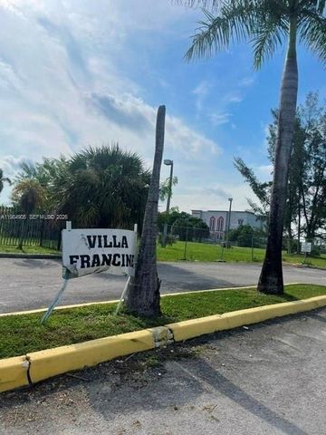 2726 NW 131st St 2726, Opa-locka, FL 33054