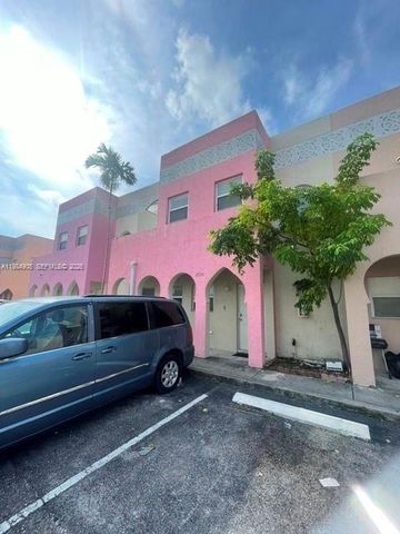 2726 NW 131st St 2726, Opa-locka, FL 33054