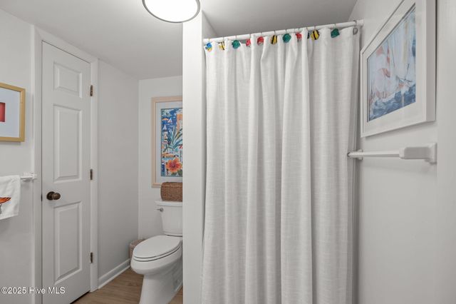 10300 Coast Guard Road 304d, Emerald Isle, NC 28594