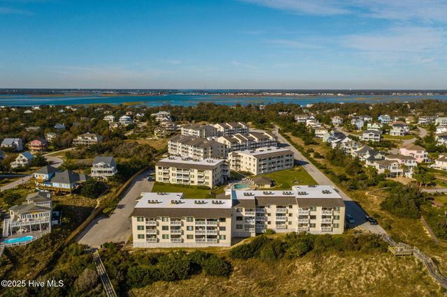 10300 Coast Guard Road 304d, Emerald Isle, NC 28594