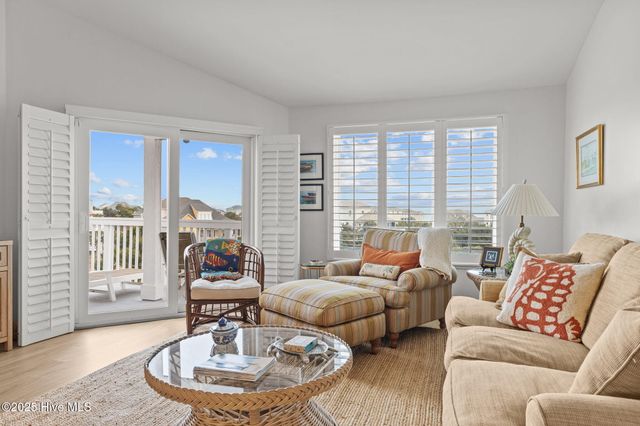 10300 Coast Guard Road 304d, Emerald Isle, NC 28594