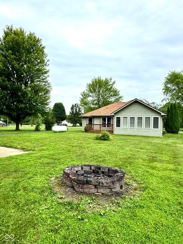 526 Jefferson Valley, Coatesville, IN 46121