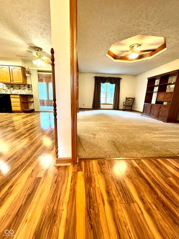 526 Jefferson Valley, Coatesville, IN 46121