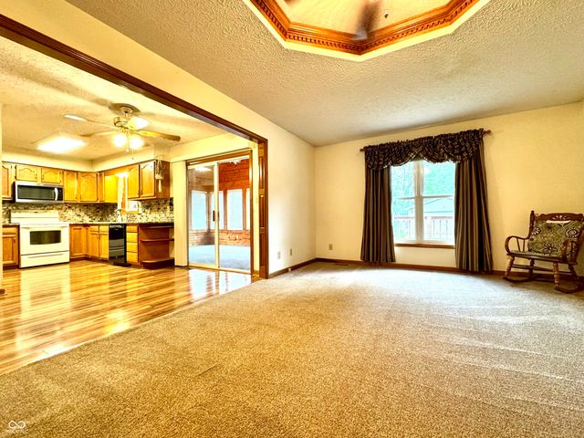 526 Jefferson Valley, Coatesville, IN 46121