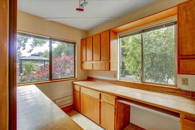 4141 Karl Dr, Diamond Springs, CA 95619