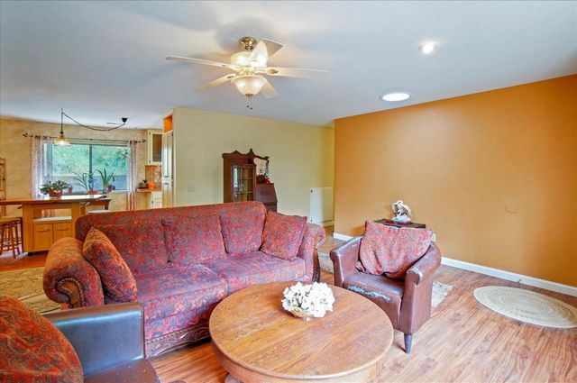 4141 Karl Dr, Diamond Springs, CA 95619