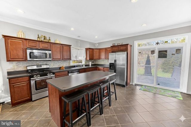 311 HUNT AVE, Phillipsburg, NJ 08865
