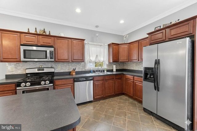 311 HUNT AVE, Phillipsburg, NJ 08865