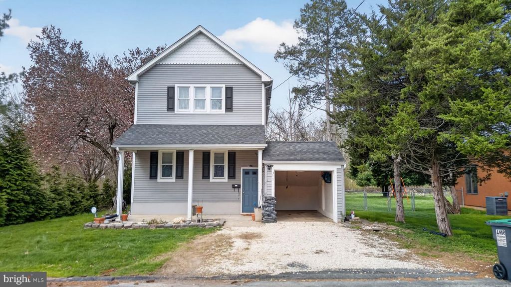 311 HUNT AVE, Phillipsburg, NJ 08865