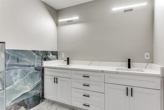 1420 Meadow Lane Terrace, Fort Worth, TX 76112