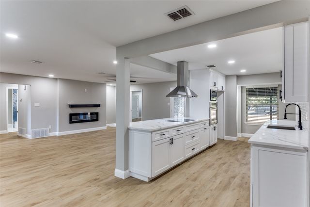 1420 Meadow Lane Terrace, Fort Worth, TX 76112