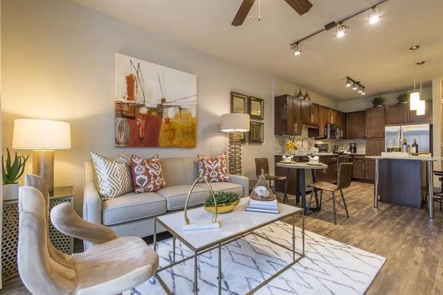 2910 Milam Street 1202, Houston, TX 77006