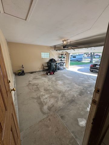17W154 Terry Trail, Willowbrook, IL 60527