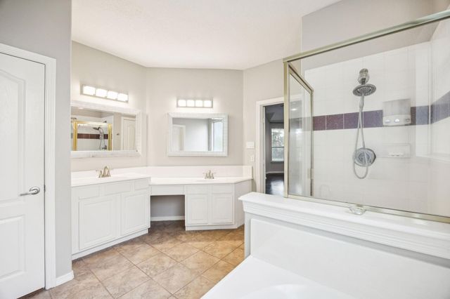 1906 Blue Water Bay Drive, Katy, TX 77494