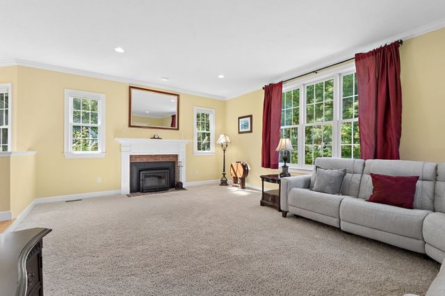 7 Sylvan Dr, Stow, MA 01775