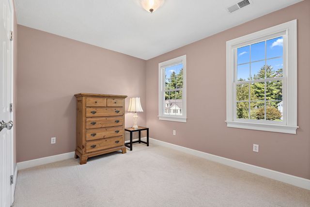 7 Sylvan Dr, Stow, MA 01775